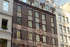 New York City Fifth Avenue 677 00 Fendi Building Decorated For Christmas